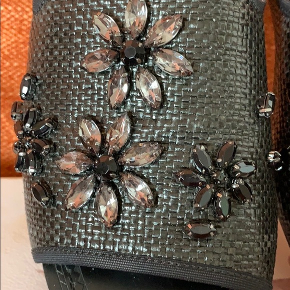 Shoe - Picture 6 of 6